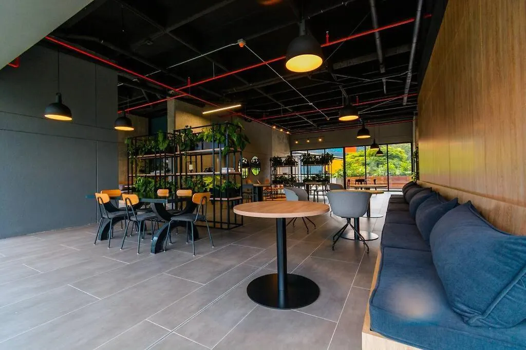 Apartment Hermosa Suite Cowork - Gym-Wifi El Poblado Medellin